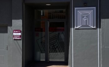 Tanatorio “ El Amparo ” Castejon-M Carmen Marin Ruiz