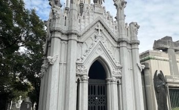 Panteón Francés