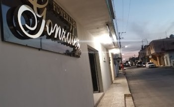 Funerales González