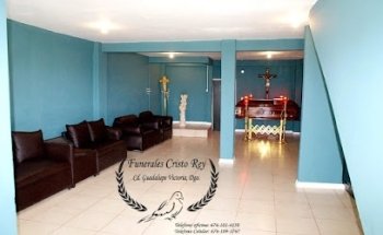 Funerales Cristo Rey