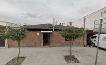 Del Pueblo