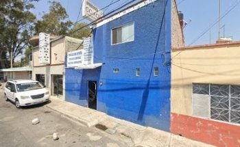 Embalsamadora