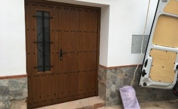 GRUPO MORA DOMINGUEZ S L